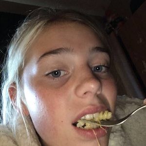 Meet your Posher, Sophie